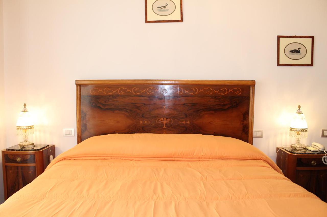 Tres Chic Bed & Breakfast Civitanova Marche Exterior foto
