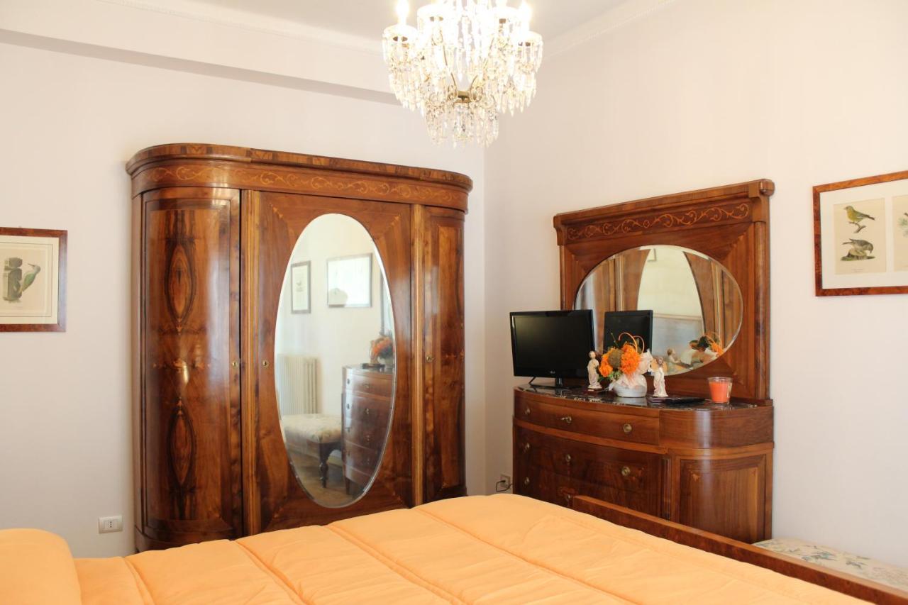 Tres Chic Bed & Breakfast Civitanova Marche Exterior foto