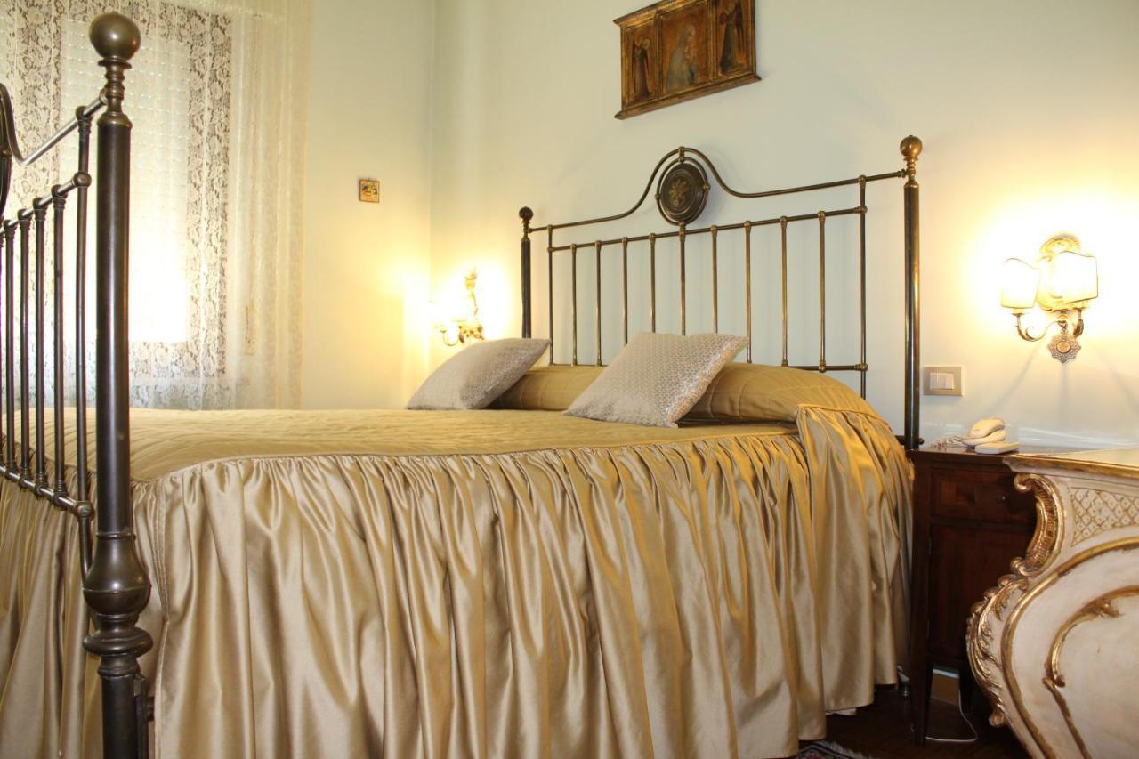 Tres Chic Bed & Breakfast Civitanova Marche Exterior foto